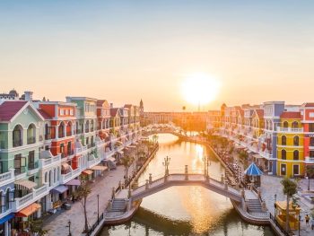 VÉ DẠO THUYỀN - Lạc vào Venice đầy mộng mơ giữa lòng đảo ngọc
